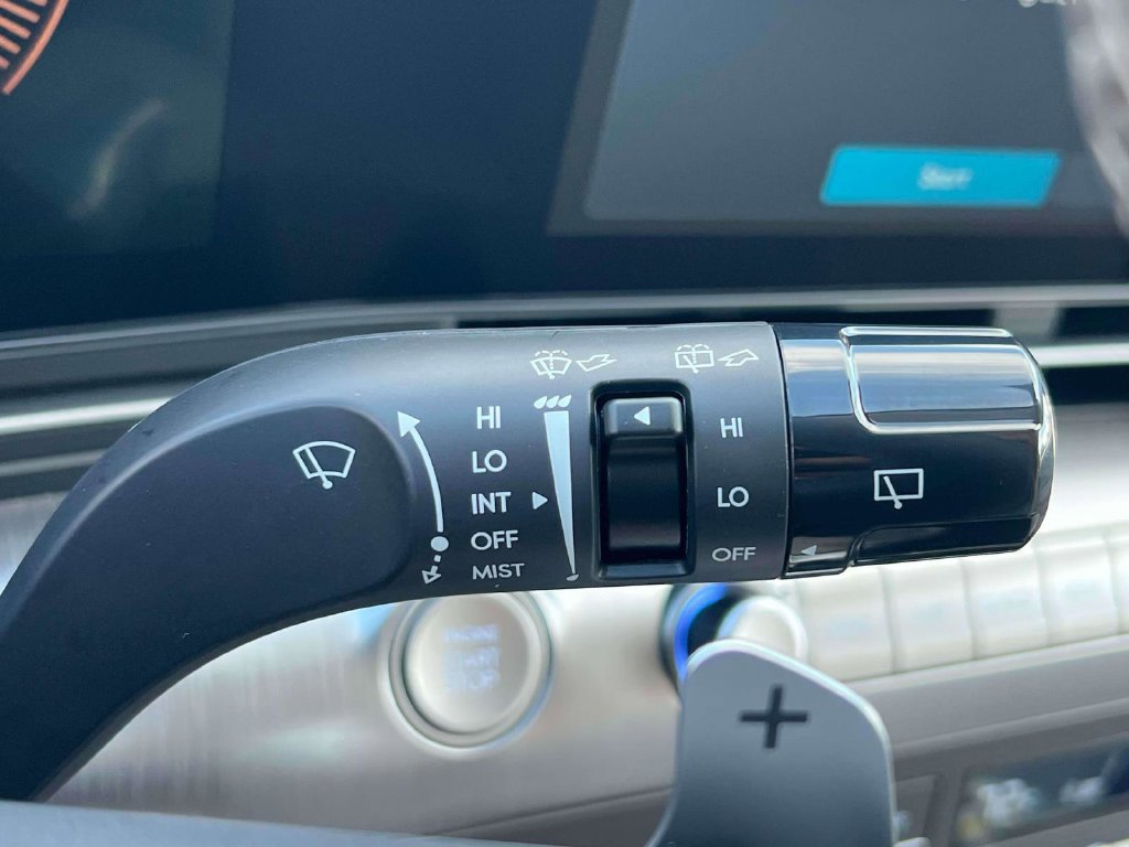 New 2027 Hyundai Kona SEL Premium AWD/4WD image 18