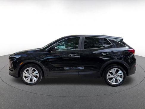 Used 2025 Buick Encore GX Preferred FWD image 9