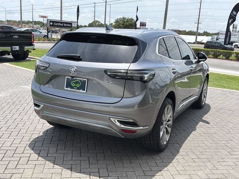 Certified 2022 Buick Envision Avenir w/ Technology Package II FWD image 6