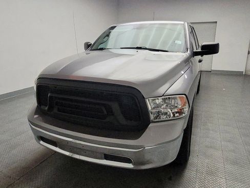 Used 2022 RAM 1500 Classic SLT AWD/4WD image 15