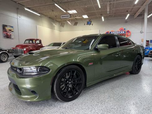 Used 2020 Dodge Charger Scat Pack w/ Dynamics Package RWD image 1