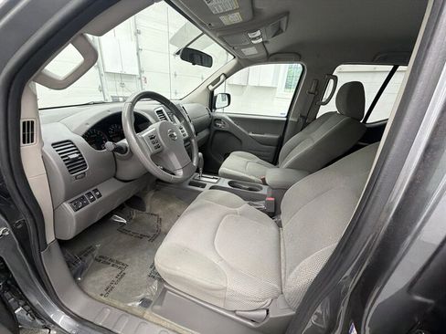 Used 2017 Nissan Frontier SV AWD/4WD image 10