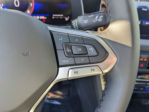 New 2026 Volkswagen Jetta SE FWD image 28