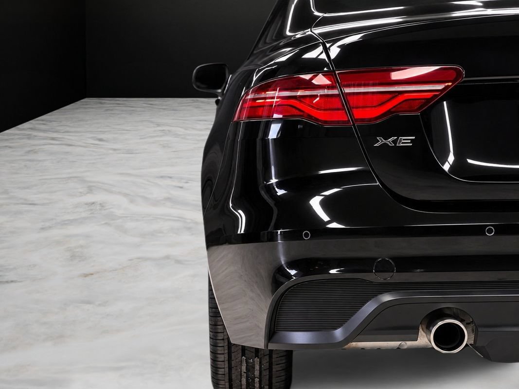 Used 2020 Jaguar XE S AWD/4WD image 40