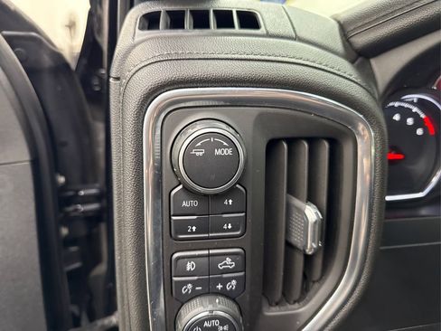 Used 2020 Chevrolet Silverado 2500 LTZ w/ LTZ Plus Package image 33