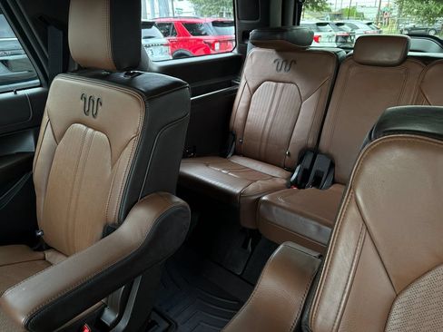 Used 2023 Ford Expedition King Ranch AWD/4WD image 15