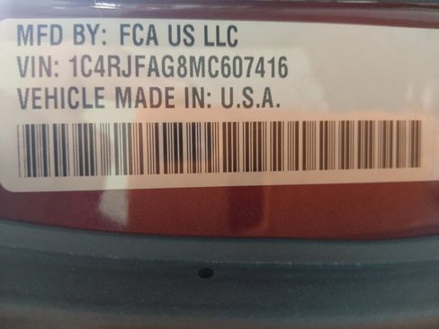 Used 2021 Jeep Grand Cherokee Laredo X image 33