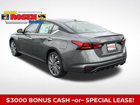 New 2025 Nissan Altima 2.5 SL image 3