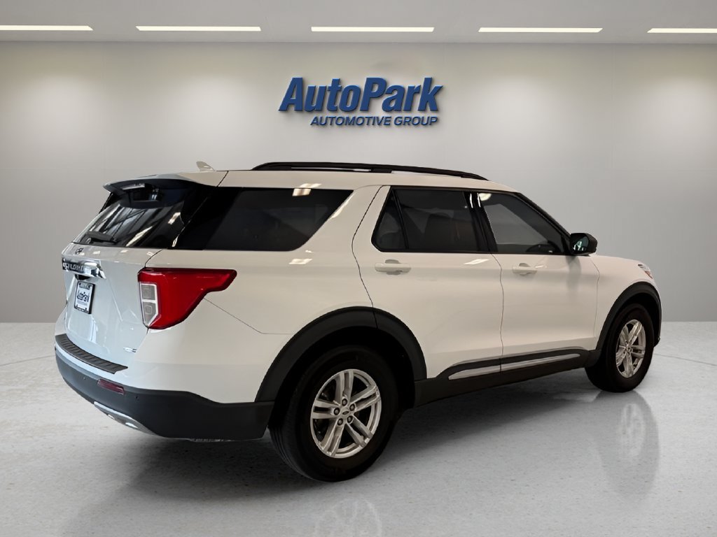 Used 2020 Ford Explorer XLT w/ Equipment Group 202A AWD/4WD image 7