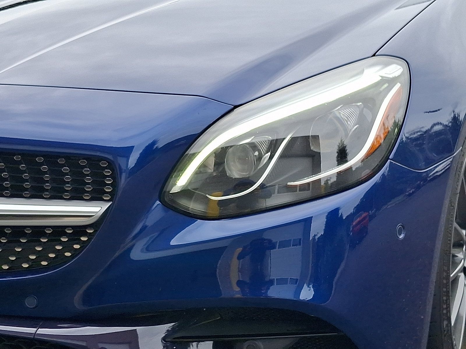 Used 2017 Mercedes-Benz SLC 300 image 8