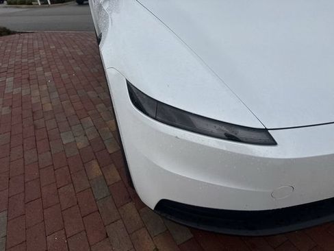 Used 2026 Tesla Model Y 2WD image 20
