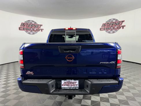 Used 2022 Nissan Frontier PRO-4X w/ Pro-4X Premium Package image 6
