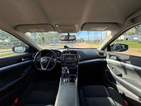 Used 2016 Nissan Maxima 3.5 S image 10