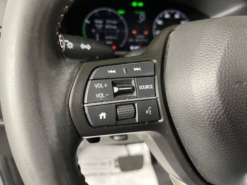 Used 2023 Honda CR-V Sport image 18