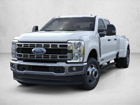New 2026 Ford F350 XLT AWD/4WD image 2