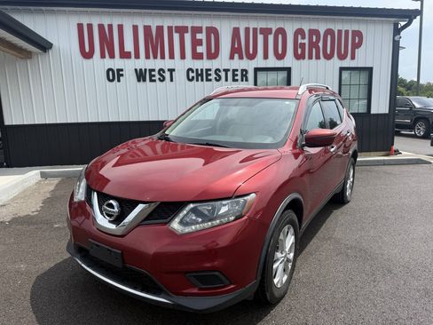 Used 2016 Nissan Rogue SV AWD/4WD image 1