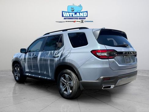 New 2026 Honda Pilot EX-L image 3