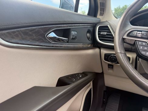 Used 2019 Lincoln Nautilus Reserve FWD image 30