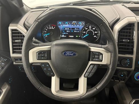 Used 2018 Ford F150 Lariat w/ Equipment Group 502A Luxury image 16