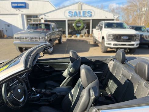 Used 2017 BMW 440i xDrive Convertible image 22