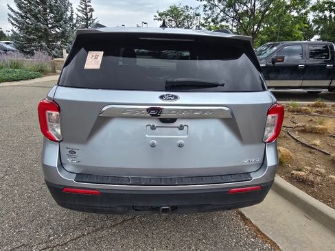Used 2022 Ford Explorer XLT w/ Class IV Trailer Tow Package AWD/4WD image 14