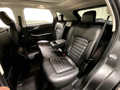 Used 2022 Ford Edge SEL w/ Convenience Package image 26