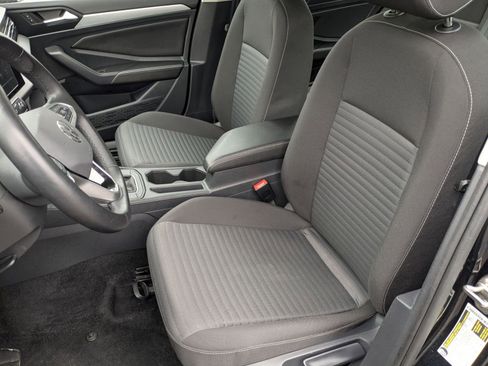 Used 2025 Volkswagen Jetta S image 12