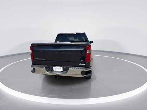 Used 2023 Chevrolet Silverado 1500 LT AWD/4WD image 8