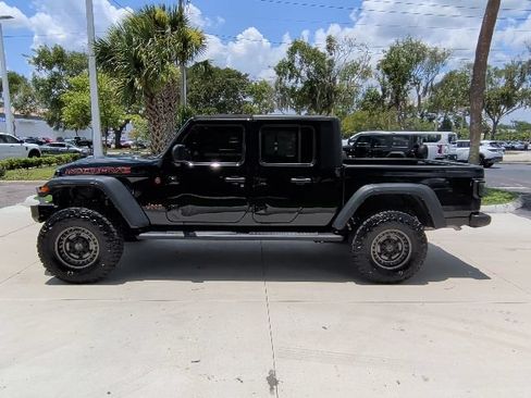 Used 2023 Jeep Gladiator Mojave w/ Cold Weather Group AWD/4WD image 10