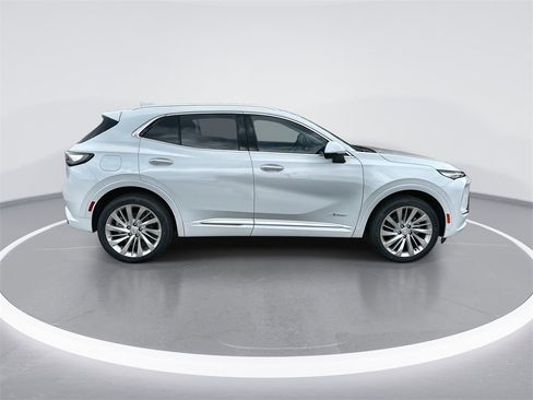 New 2026 Buick Envision Avenir image 9