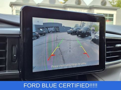 Used 2023 Ford Explorer XLT w/ Equipment Group 202A AWD/4WD image 9