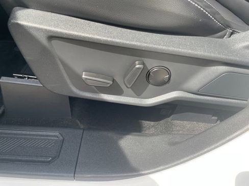 Certified 2025 Ford Bronco Outer Banks AWD/4WD image 35