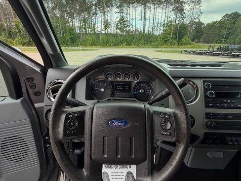 Used 2014 Ford F250 XLT w/ XLT Premium Package AWD/4WD image 10