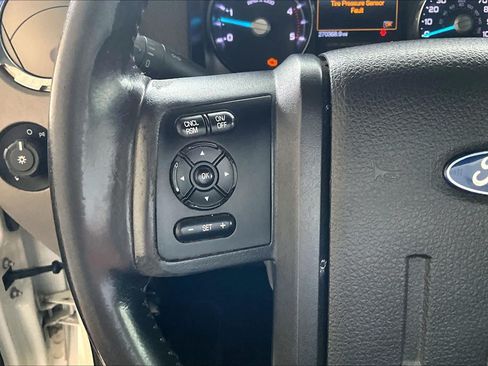 Used 2014 Ford F250 Lariat w/ Lariat Interior Package AWD/4WD image 22