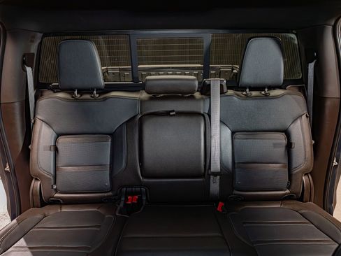 Used 2019 GMC Sierra 1500 Denali w/ Denali Ultimate Package AWD/4WD image 25