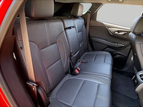 Used 2022 Chevrolet Blazer LT w/ Midnight/Sport Edition FWD image 18