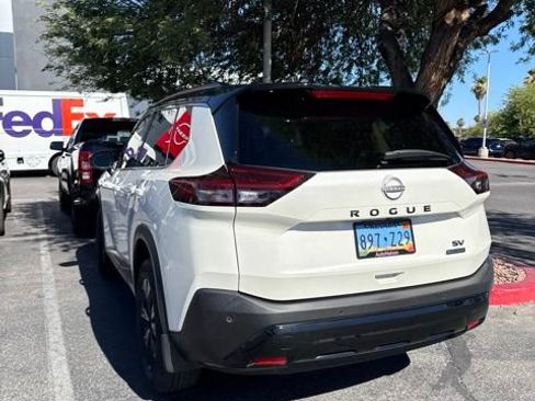 Certified 2023 Nissan Rogue SV w/ SV Premium B Package FWD image 6