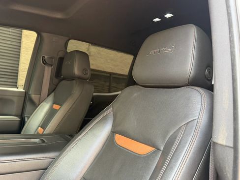 Used 2020 GMC Sierra 1500 AT4 w/ AT4 Premium Package AWD/4WD image 23