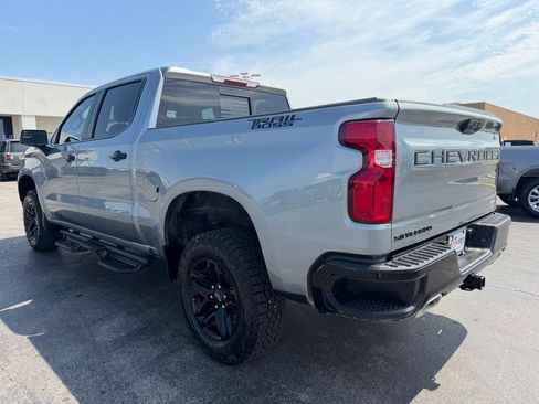 Used 2024 Chevrolet Silverado 1500 LT Trail Boss w/ Convenience Package II AWD/4WD image 13