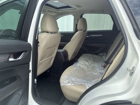 Used 2019 MAZDA CX-5 Touring image 12