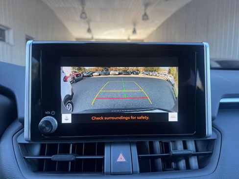 Used 2025 Toyota RAV4 LE image 17