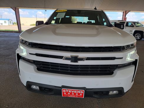 Used 2022 Chevrolet Silverado 1500 RST w/ Safety Package AWD/4WD image 4