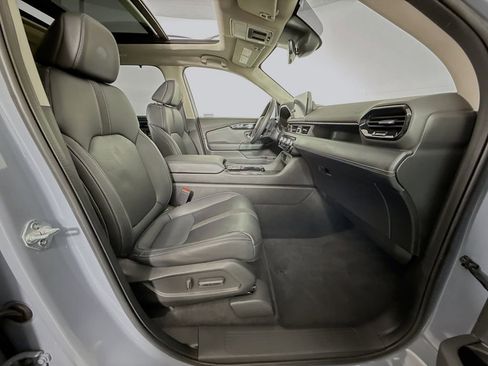 Certified 2023 Honda Pilot Touring image 26