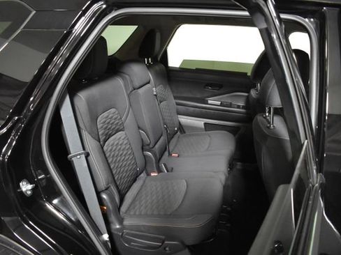 Certified 2023 Nissan Pathfinder SV AWD/4WD image 32