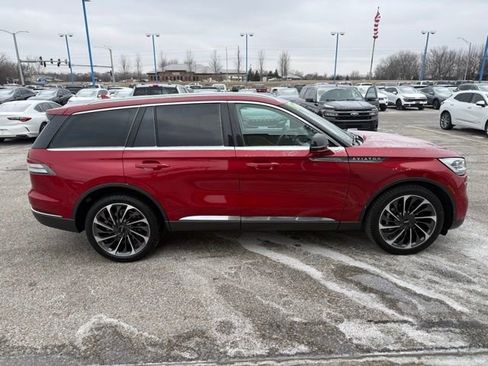 Used 2020 Lincoln Aviator Reserve w/ Equipment Group 202A image 3