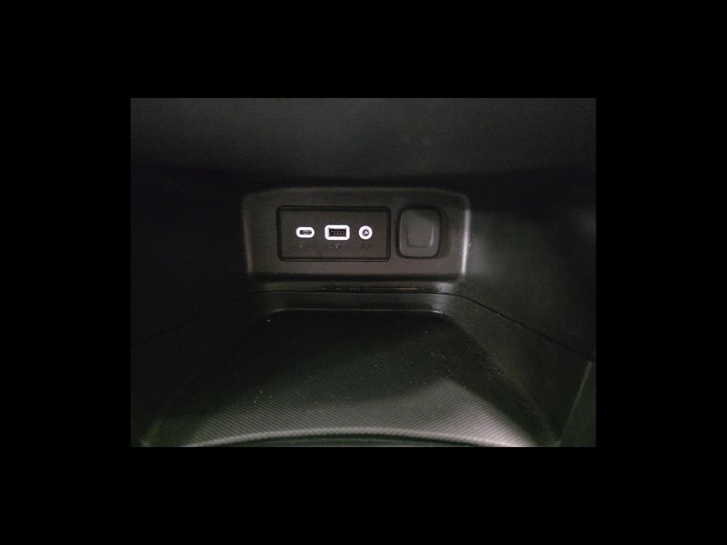 Used 2021 Chevrolet Equinox LT FWD image 23