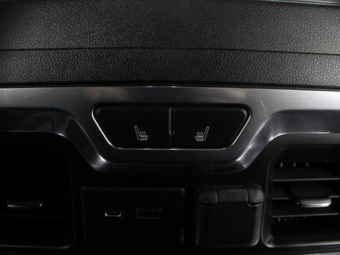 Used 2020 Chevrolet Silverado 2500 LTZ w/ LTZ Premium Package image 22