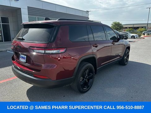 Used 2024 Jeep Grand Cherokee L Limited w/ Black Appearance Package RWD image 10