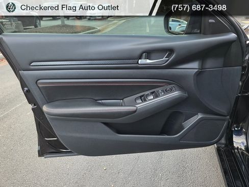 Used 2022 Nissan Altima 2.0 SR image 21