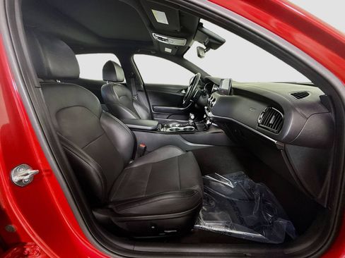 Used 2023 Kia Stinger GT-Line w/ Sun & Sound Package image 29